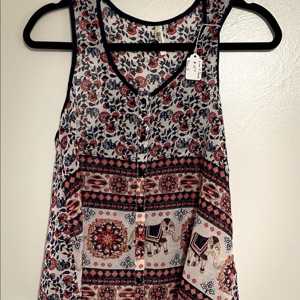 Live 4 Truth Brand Top/Blouse Size Size S